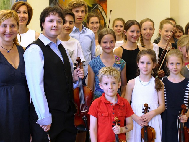 Violinunterricht mit Musiklehrer
